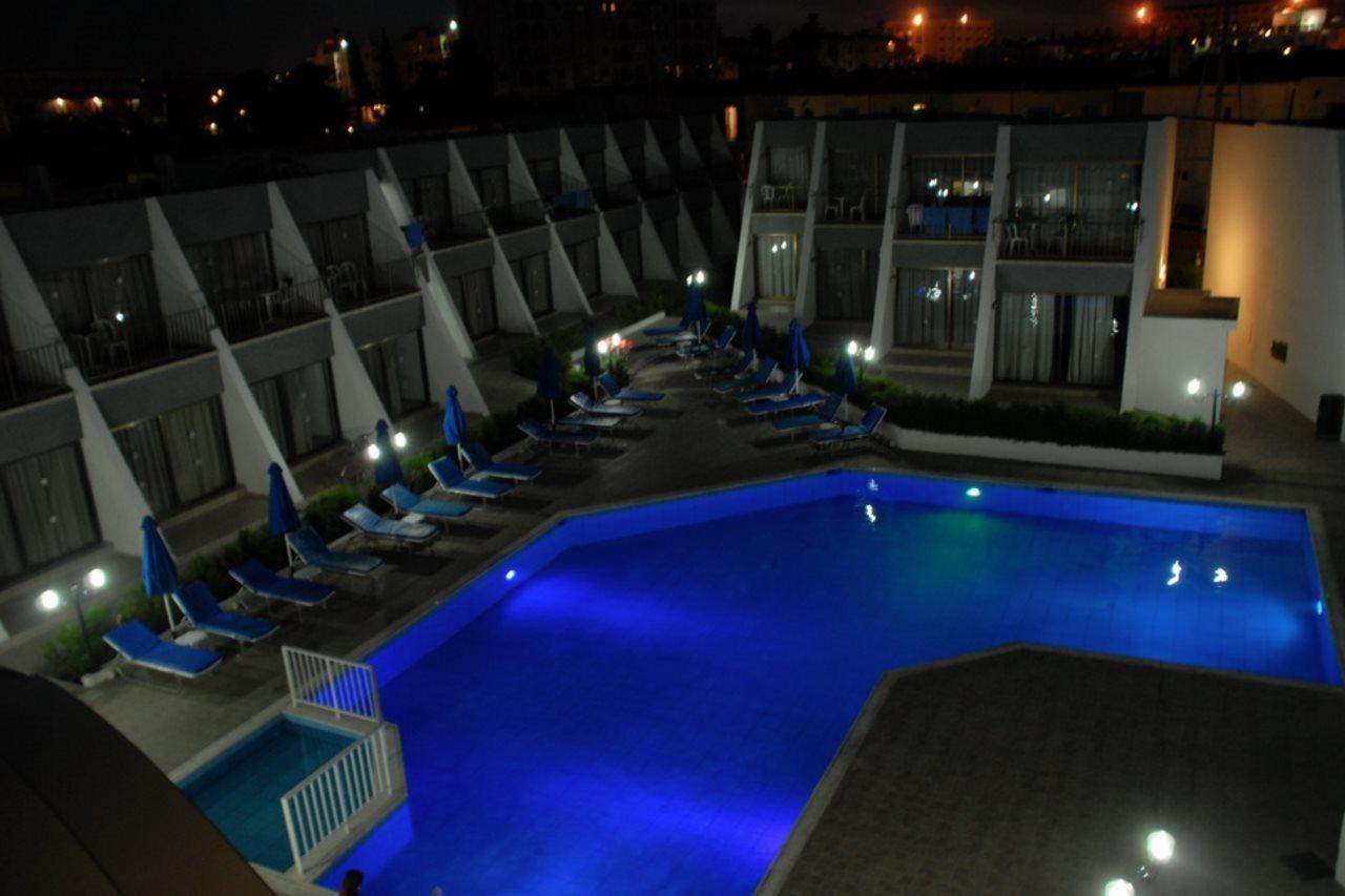 Penelope Beach Hotel Pernera エクステリア 写真